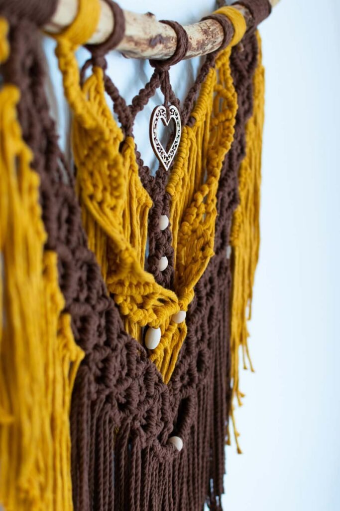 Makramee Wandbehang bunt