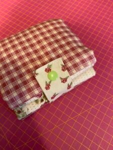 selbst genähter Einkaufsbeutel geschlossen